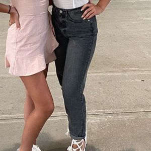 High wasted mom jeans